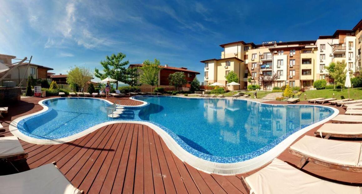 Apartello Modern Apartment - Garden Of Eden Sveti Vlas Eksteriør bilde